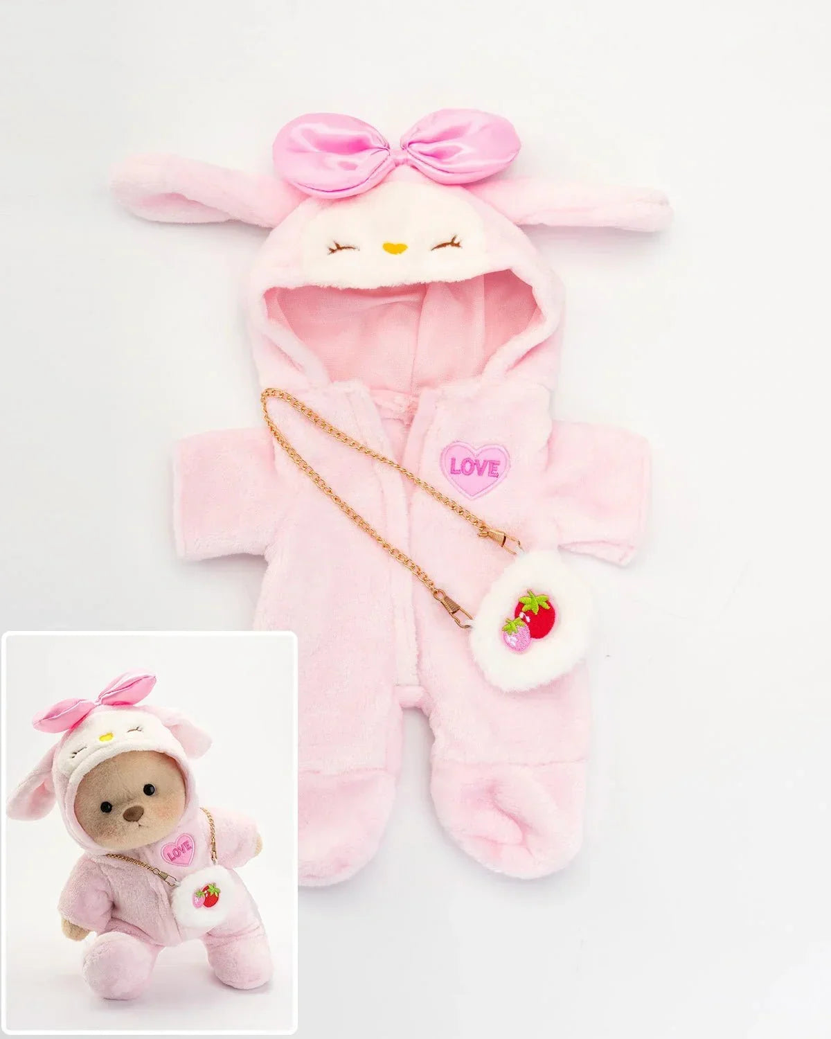 Ručně vyráběný prémiový medvídek s vyměnitelnými oblečky – FluffyCuddle